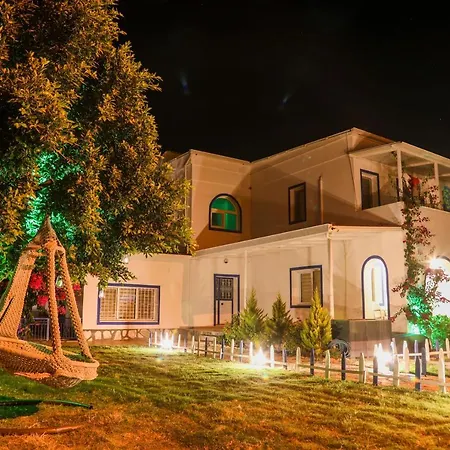 Yalıyanı Restaurant *