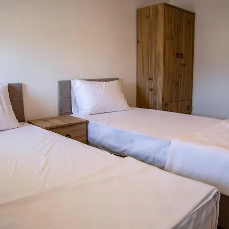 Yaliyani Motel Yalıçiftlik