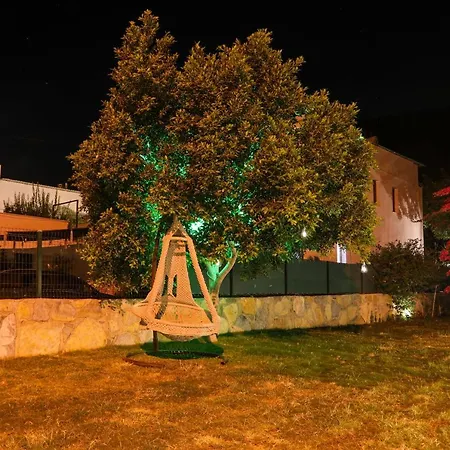 Yaliyani Motel