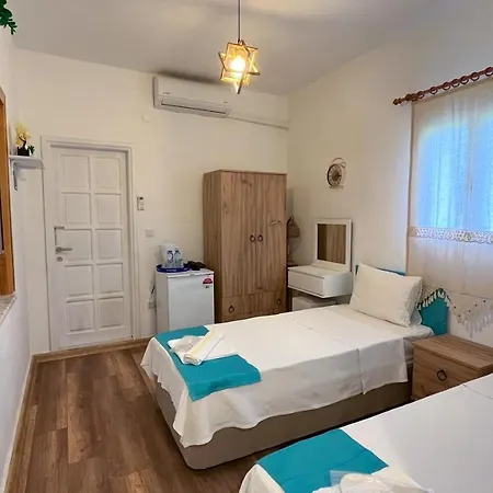 Motel Yaliyani *