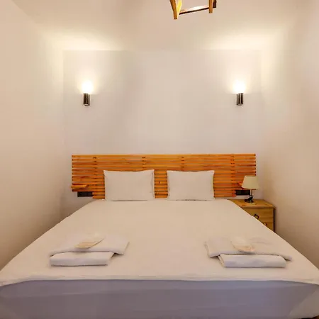 Yaliyani Motel Yalıçiftlik