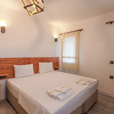 Yaliyani Motel Yalıçiftlik